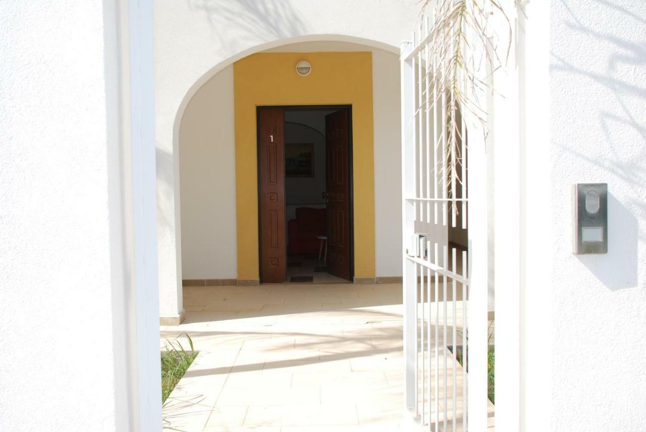 Euroitalia Apartments Giurdignano Exterior photo